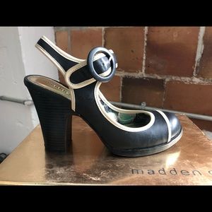 Madden girl shoes.  Black and cream/white Size 7.5